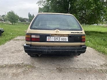 Volkswagen: Volkswagen Passat Variant: 1988 г., 1.8 л, Механика, Бензин, Универсал — 4