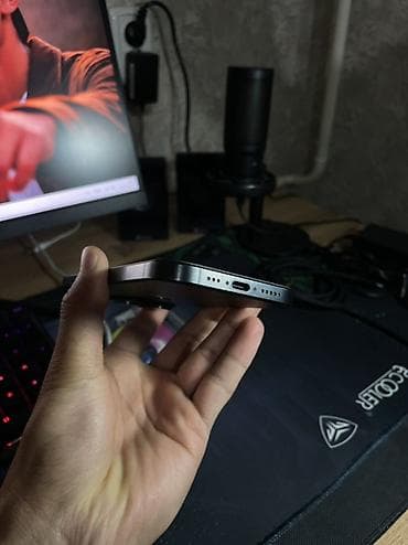 iphon 16 pro: IPhone 15 Pro, Б/у, 128 ГБ, Графит, 88 % — 3