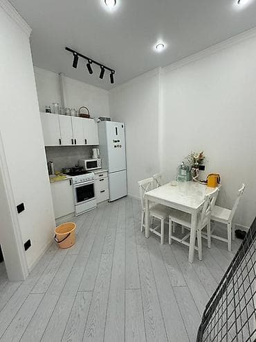 Кыймылсыз мүлк: 2 бөлмө, Кыймылсыз мүлк агенттиги, Толугу менен эмереги бар — 4