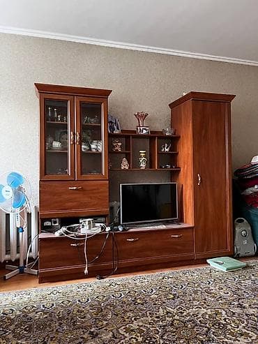 долгосрочная без мебели: 1 комната, С мебелью полностью — 2