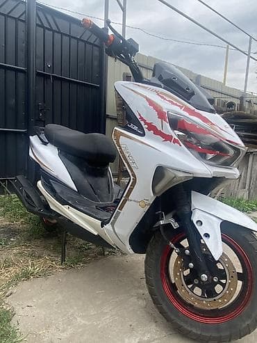 jet sky: Скутер GJ SYM FAST 50/125 (визуально из серии с агрессивным обвесом) — 1