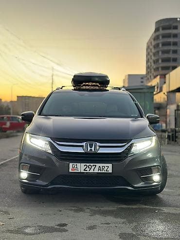 Продажа авто: Honda Odyssey: 2017 г., 3.5 л, Автомат, Бензин, Минивэн — 4