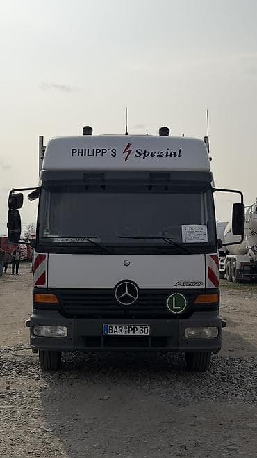 автокран токмок: Манипулятор, Mercedes-Benz, 2001 г., от 4 т — 3