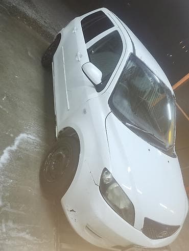 Mazda Demio: 2005 г., 1.3 л, Автомат, Бензин, Хэтчбэк