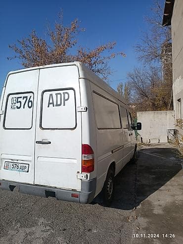 грузопассажирский спринтер: Mercedes-Benz Спринтер: 2002 г., 2.2 л, Фургон — 10