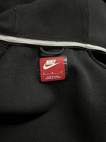 tech flecee nike: Флиска Nike Tech Fleece, Размер: M Цвет: черный На рост 165-170 Носил — 3
