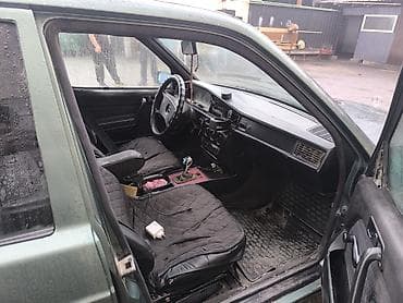 глушитель на вольво: Mercedes-Benz 190: 1990 г., 2 л, Ручные, Газ, Седан — 5