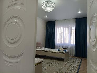 квартиры в аренлу: Продается 4х комнатная квартира в городе Каракол - Просторная комната — 4