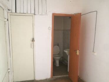 продаю офис 107 м² с ремонтом с мебелью административное здание 1 этаж: Офис холл и три комнаты сан узел район гор гаи белорусская 2а — 5