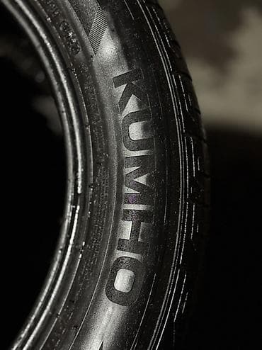 Шины 215 / 55 / R 17, Лето, Б/у, Комплект, Легковые, Kumho — 3