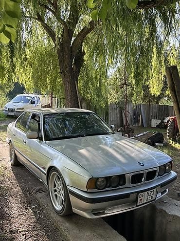 бив е34: BMW 5 series: 1992 г., 2.5 л, Бензин, Седан — 2