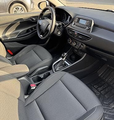 w210 2 2: Hyundai Accent: 2019 г., 1.6 л, Автомат, Бензин, Седан — 6