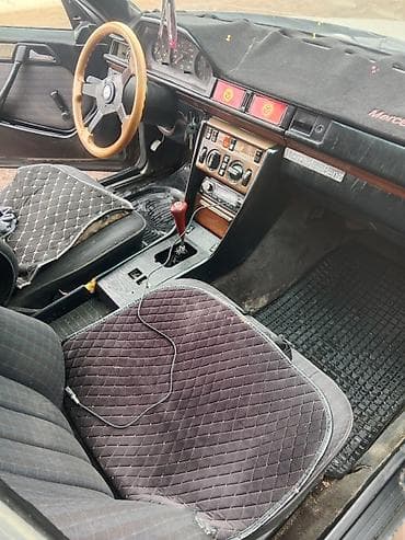 rolls royce silver ghost: Mercedes-Benz W124: 1987 г., 3 л, Механика, Дизель, Седан — 7