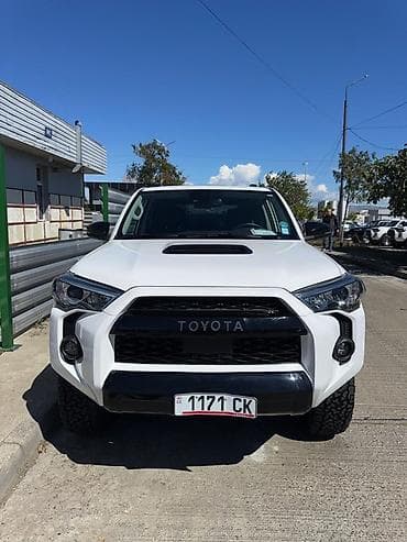 тайота гибрид: Toyota 4Runner: 2021 г., 4 л, Автомат, Бензин, Внедорожник — 3