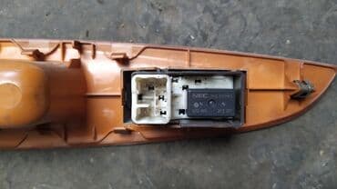 сетевые фильтры moxom: Заднее правое Toyota, Б/у, Оригинал — 2