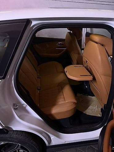 Voyah: Voyah : 2024 г., 1.5 л, Автомат, Электромобиль, Кроссовер — 10