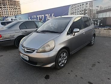 срв столик: Honda Fit: 2003 г., 1.5 л, Вариатор, Бензин, Хэтчбэк — 1