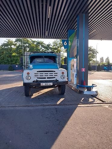 ЗИЛ : 0.6 л | 1990 г. Универсал at lalafo.kg ЗИЛ : 0.6 л | 1990 г. Универсал