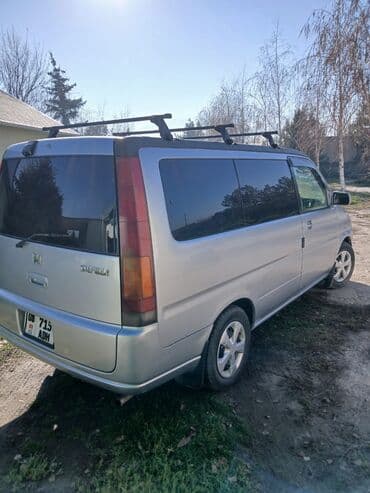 крыло на сапок: Honda Stepwgn: 2001 г., 2 л, Автомат, Бензиновая, Минивэн — 5