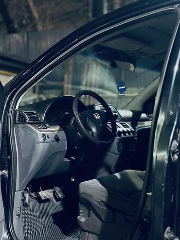 авенсис цена: Honda Odyssey: 2006 г., 3.5 л, Автомат, Газ, Минивэн — 4