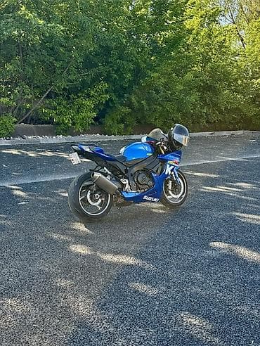 Мотоциклы: Спортбайк Suzuki, 750 куб. см, Бензин, Взрослый, Б/у — 3