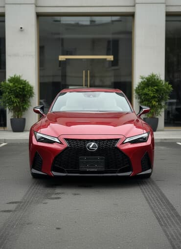 срочно продаю в связи с переездом: Lexus IS: 2022 г., 3.5 л, Автомат, Бензин, Седан — 1