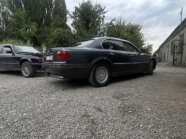 mazda 321: BMW 7 series: 1996 г., Автомат, Бензин, Седан — 4