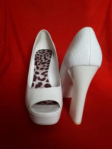 Туфли: Туфли новые! белые. Хороши на свадьбу! Находка для невысоких — 5