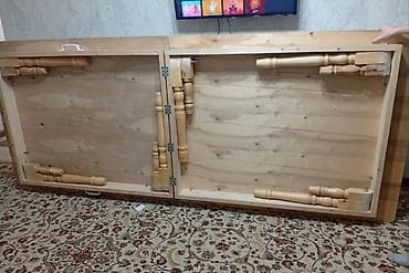 стол с зонтом: Складной походный стол, Б/у, Дерево, цвет - Коричневый — 1