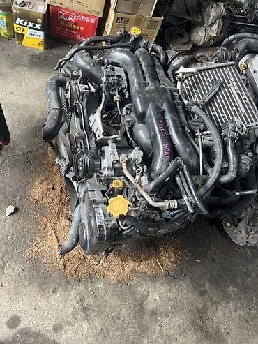 Рулевая часть: Двигатель Subaru оппозитный (боксер), турбированный, в сборе — 1