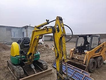 продаю салому: Погрузчик, Колесный, Фронтальный — 1