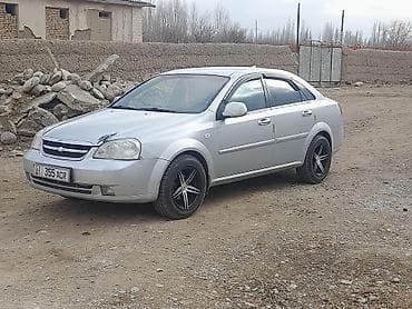 Chevrolet Lacetti: 2010 г., 1.6 л, Механика, Бензин, Седан