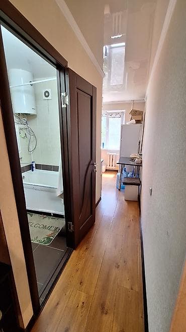 Квартиры: 2 комнаты, 44 м², 6 мкр 104 серия, 3 этаж, Косметический ремонт — 10