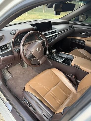 новый лексус: Lexus ES: 2019 г., 2.5 л, Вариатор, Гибрид, Седан — 5