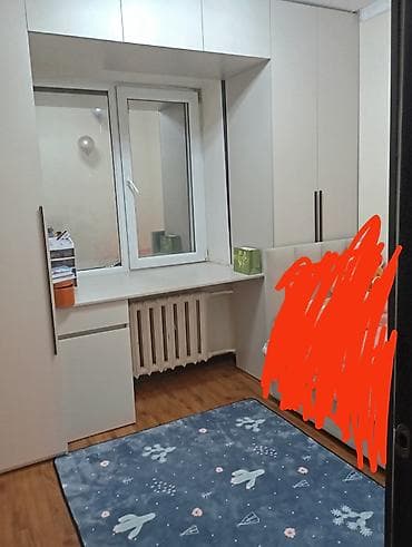 Интегрированный мебельный комплекс, включающий письменный стол и — 1