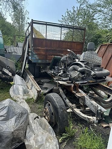 руль на вольво: Кабина Mercedes-Benz — 3