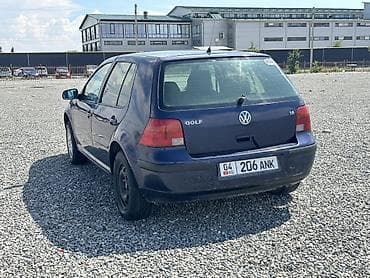 honda e: Volkswagen Golf: 2002 г., 1.6 л, Механика, Бензин, Хэтчбэк — 7