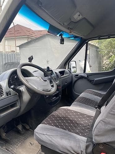 sprinter 4wd: Mercedes-Benz Спринтер: 2004 г., 2.7 л, Механика, Дизель, Фургон — 6