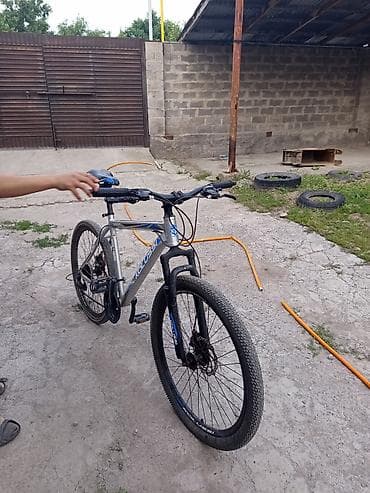 trinx carbon: Горный велосипед, Алюминий, Б/у — 1