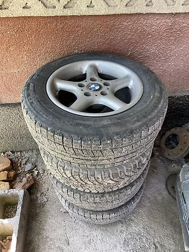 4 тешик: Дөңгөлөктөр монтажда 205 / 65 / R 15, Кыш, Колдонулган, Комплект, Жеңил унаалар, Куйма, тешиктери - 5 — 2