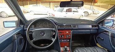 немка 302 303: Mercedes-Benz W124: 1988 г., 2.3 л, Седан — 5