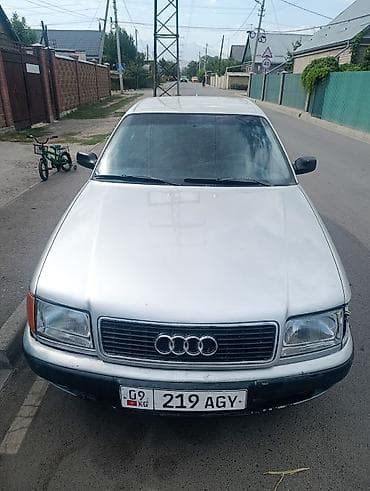 Audi 100: 1991 г., 2.3 л, Механика, Бензин, Седан