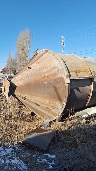 детский столик 3 в 1: Вертикальные металлические силосы/резервуары цилиндроконического типа — 4