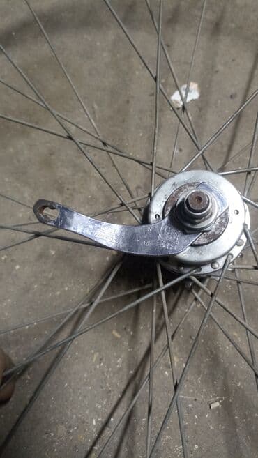 сколько стоит камера для велосипеда в бишкеке: Без торга. Колесо заднее размер 630х35, с трехскоростной втулкой — 3