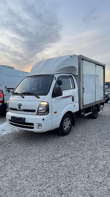 Суу транспорту: Kia : 2019 г., 2.5 л, Автомат, Дизель, Van — 2