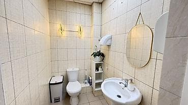 Кыймылсыз мүлк: Коммерческое помещение в современном бизнес-центре первый этаж здания — 6
