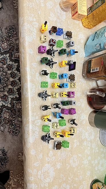 киндер майнкрафт: Мини-фигурки по мотивам Minecraft — набор - Коллекция кубических — 1