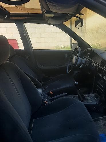 Nissan Primera: 1993 г., 0.3 л, Механика, Бензин, Седан — 3