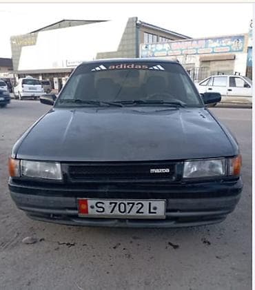 mazda 323 продаю: Mazda 323: 1989 г., 1.6 л, Механика, Бензин, Седан — 1