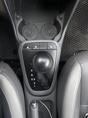 Продажа авто: Kia Morning: 2020 г., 1 л, Автомат, Бензин, Хэтчбэк — 4